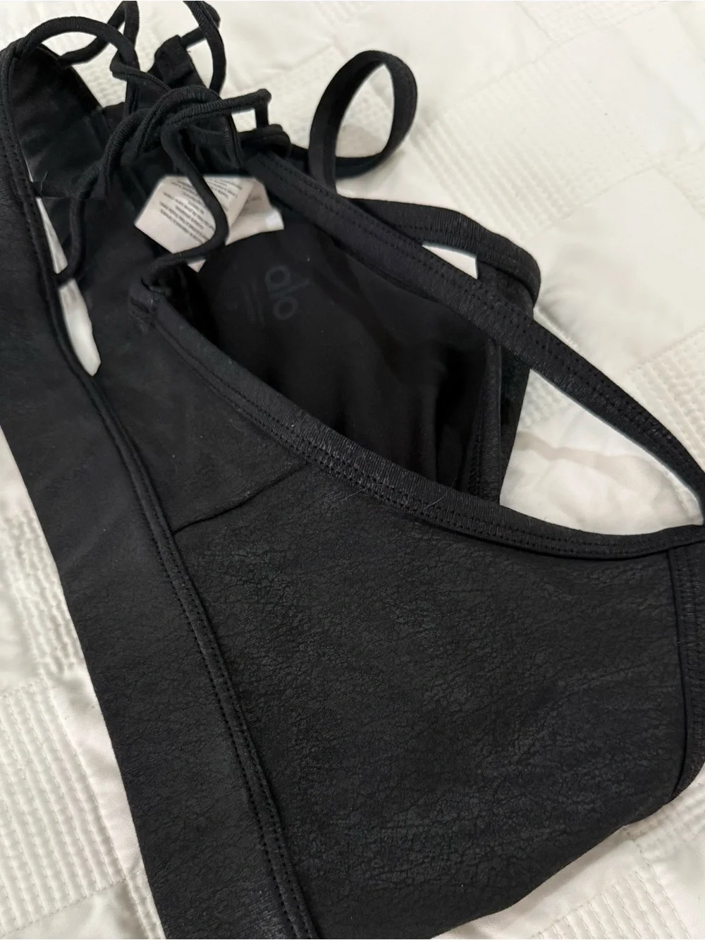 2 bras Alo Yoga Bra - Navy and Black Small
